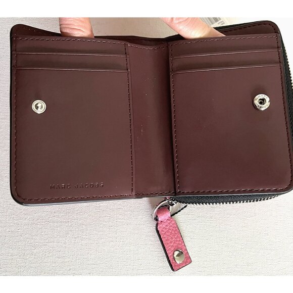 New Marc Jacobs Bold SLG Mini Compact Bifold Wallet Pebble Leather Petal Pink - Picture 3 of 5